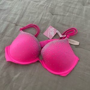 Victoria’s Secret push-up Bra